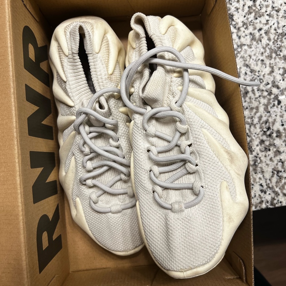 Yeezy boost 450